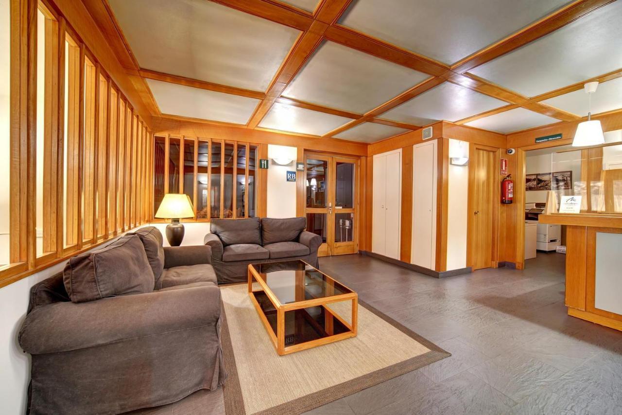 Apartamentos Solneu Baqueira Beret Exterior foto